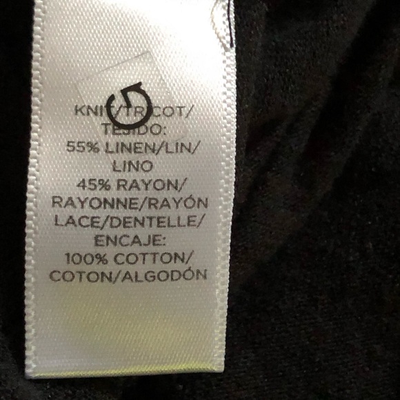 Short flutter sleeves black crocheted blouse light weight Loft LP petite linen - Picture 10 of 10